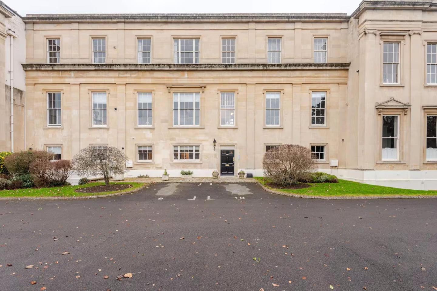 Nordic Regency Apartment 切尔滕纳姆 外观 照片